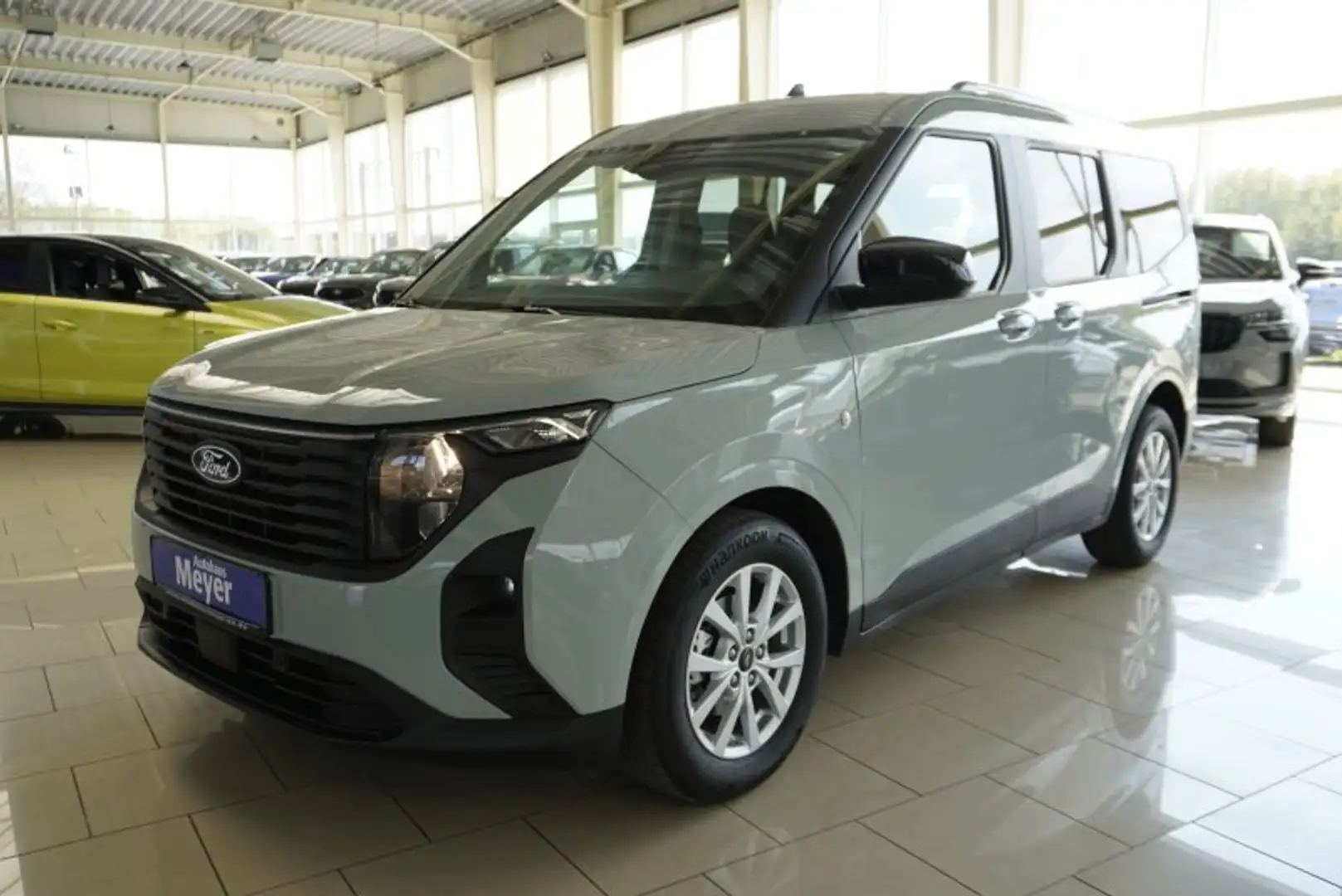 Vehicle image, number 3