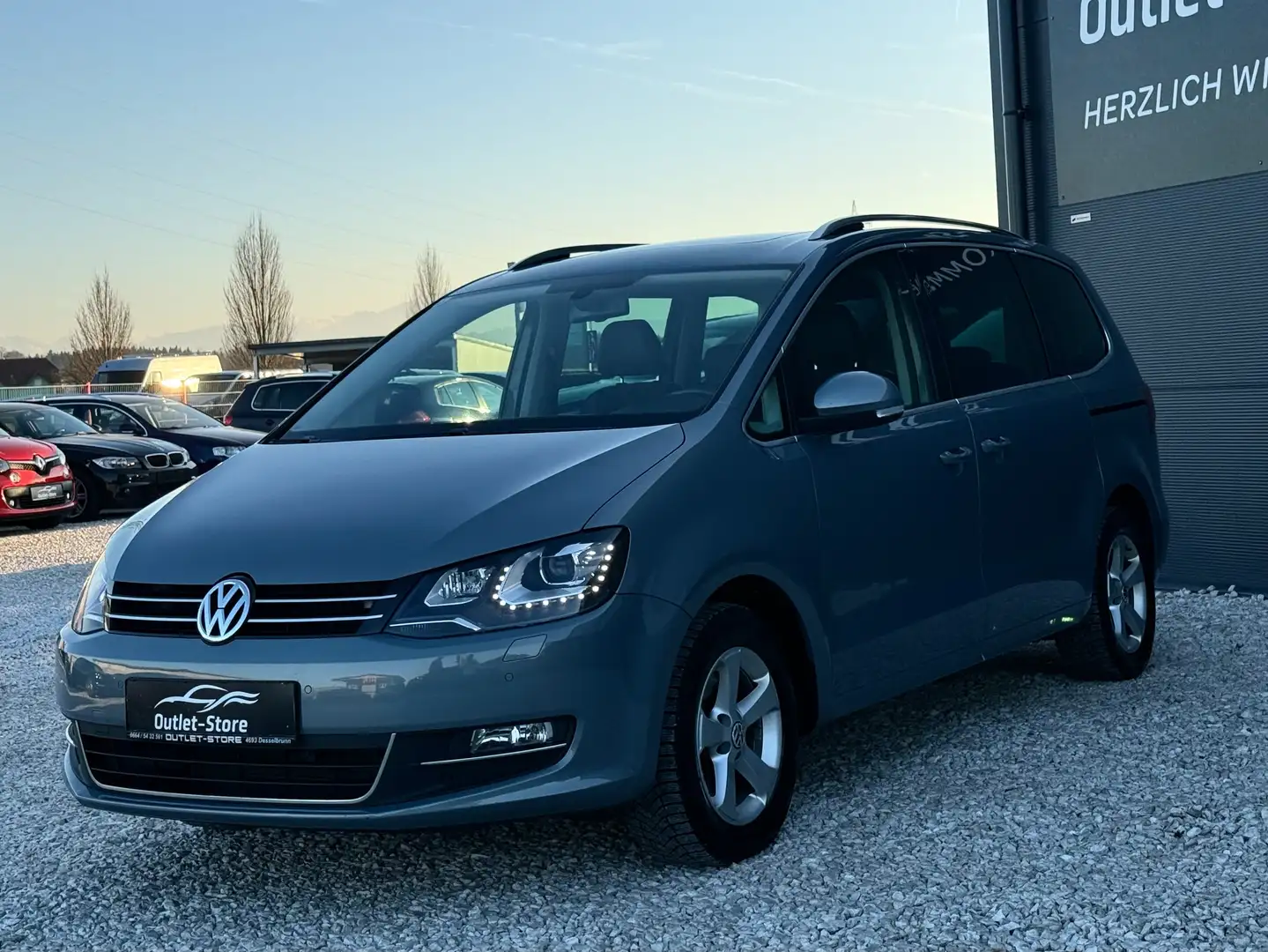 Vehicle image, number 3