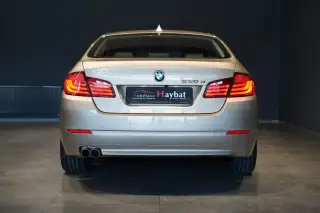 Vehicle image thumbnail, number 7