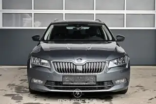 Vehicle image thumbnail, number 3