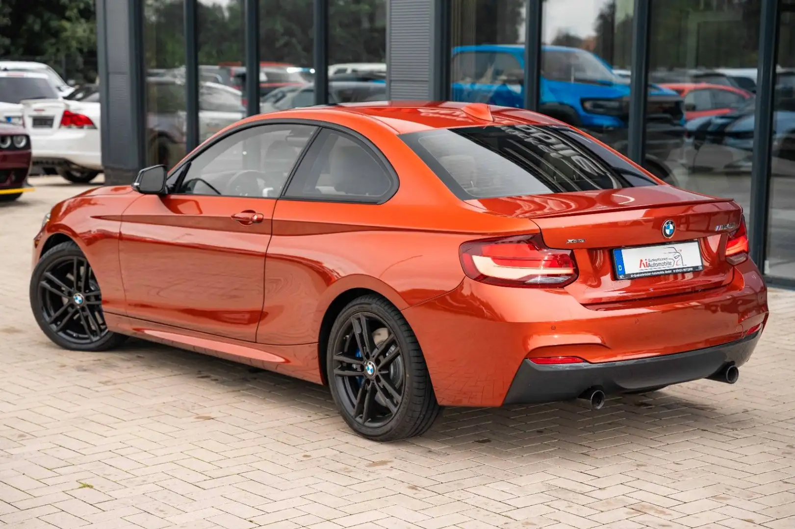 Vehicle image, number 14