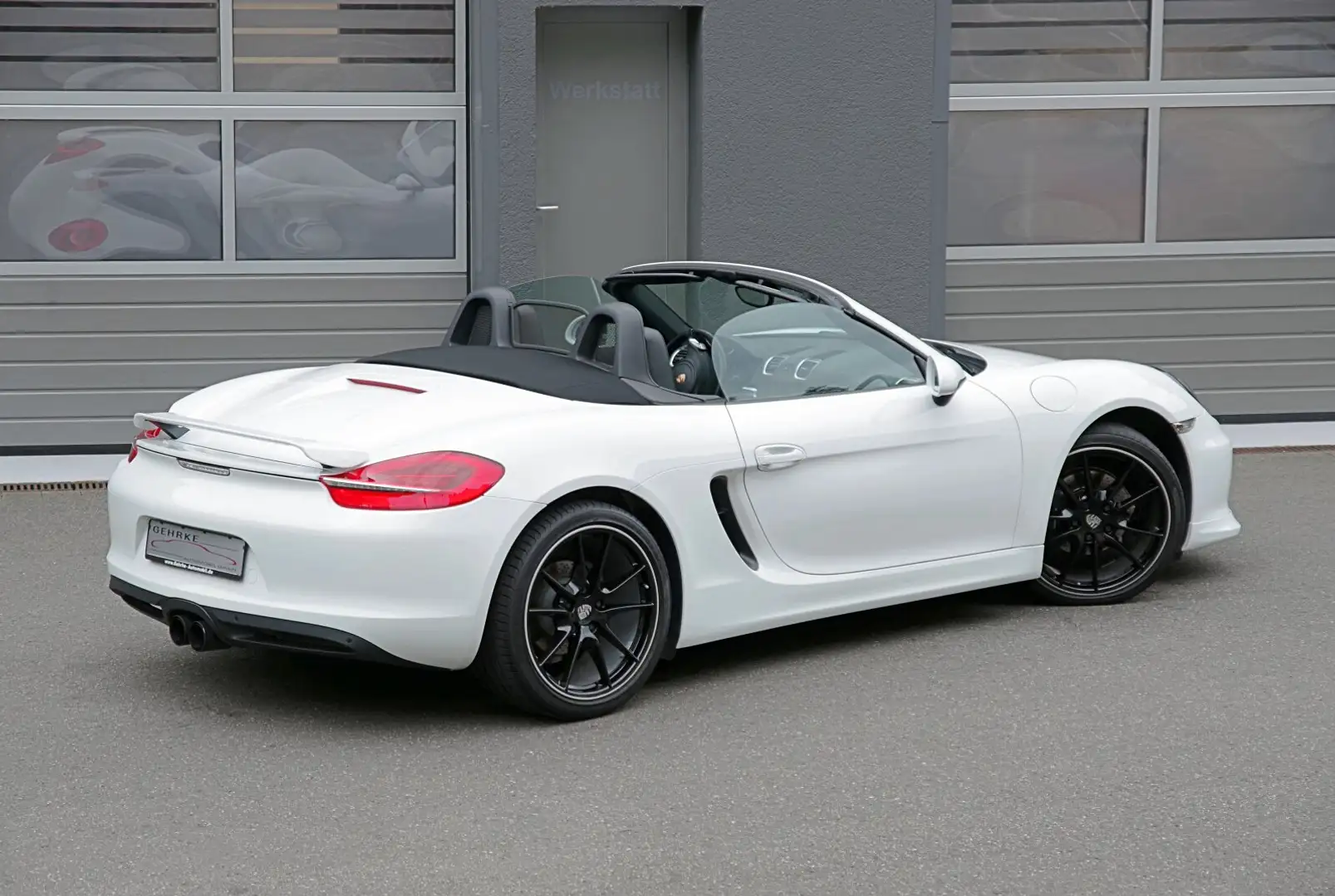 Vehicle image, number 20