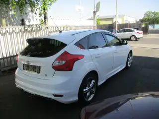 Vehicle image thumbnail, number 3