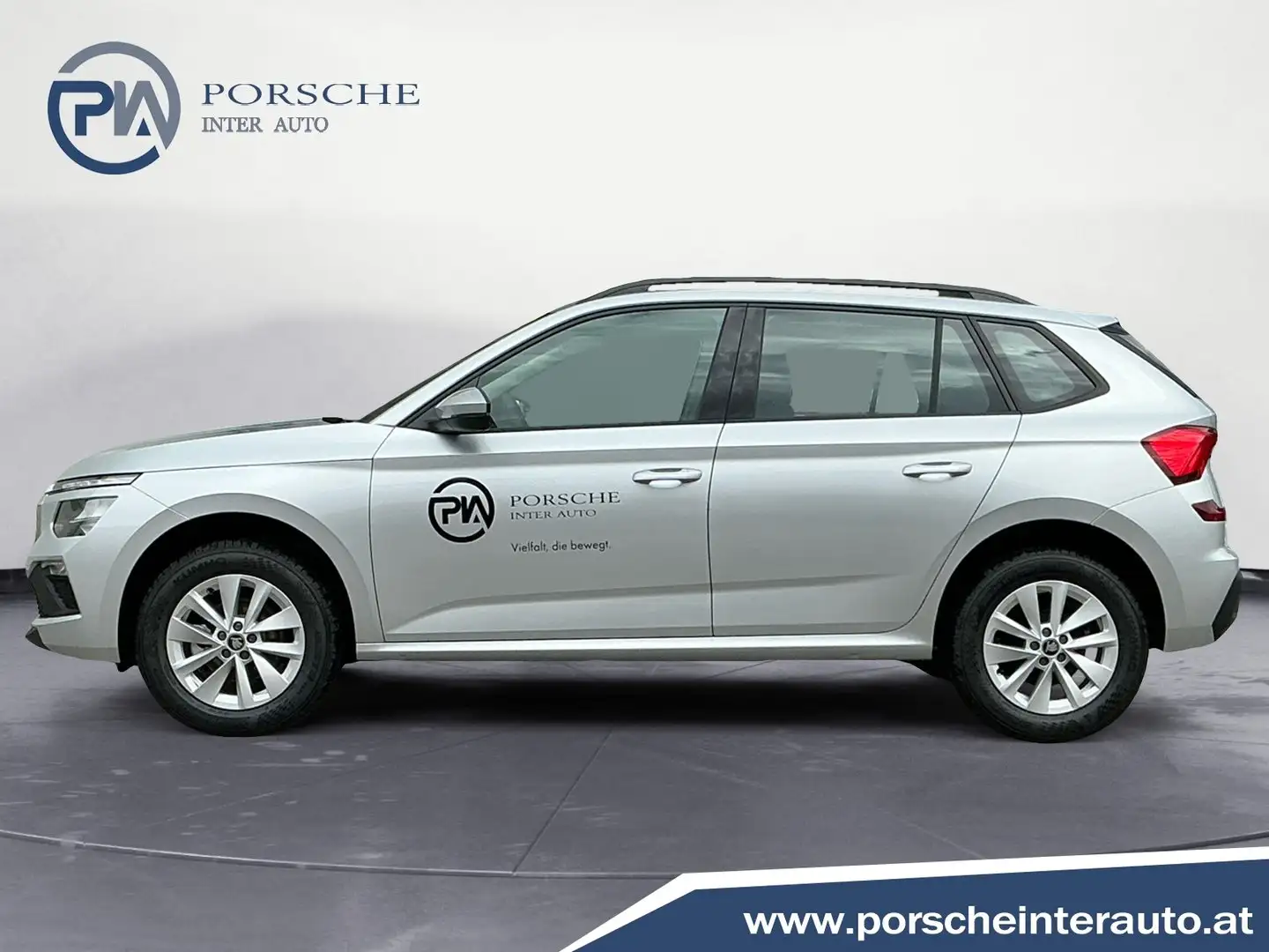 Vehicle image, number 8