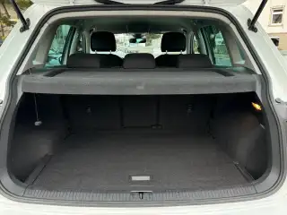 Vehicle image thumbnail, number 11