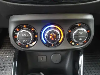 Vehicle image thumbnail, number 9