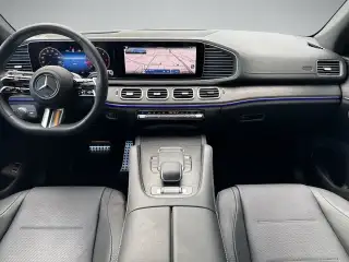Vehicle image thumbnail, number 8