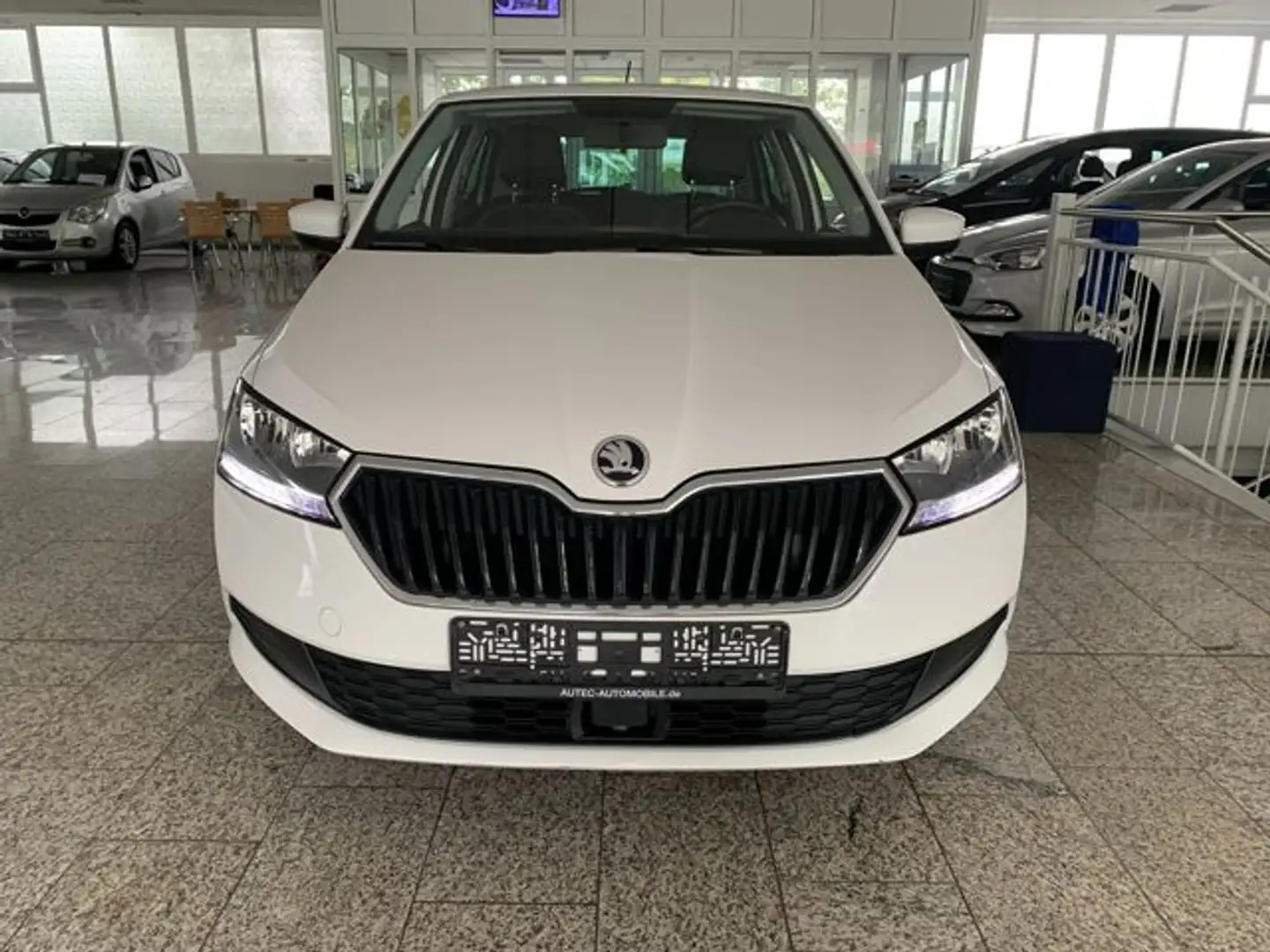 Vehicle image, number 2