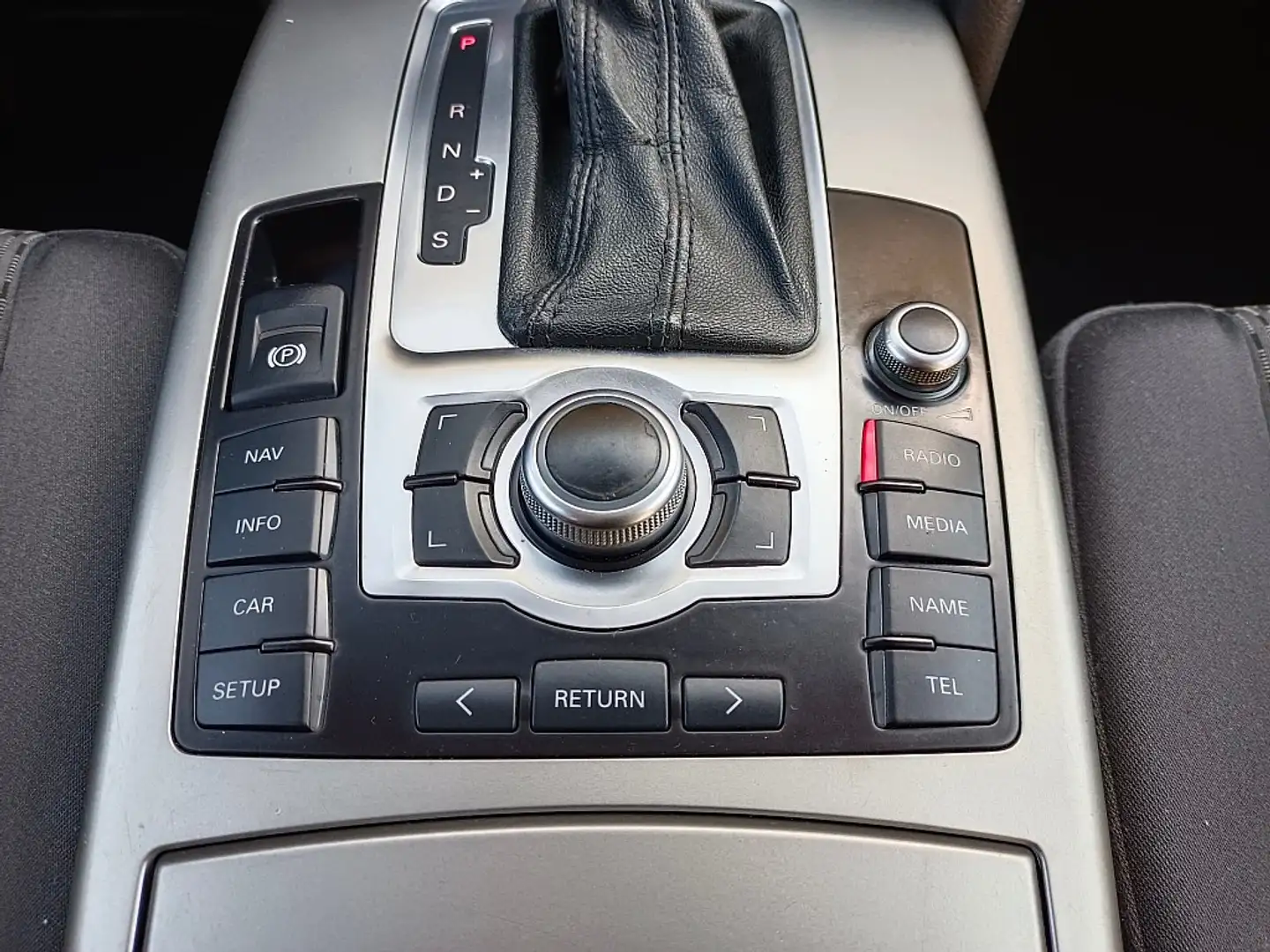 Vehicle image, number 9