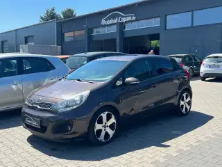 Vehicle image thumbnail, number 1