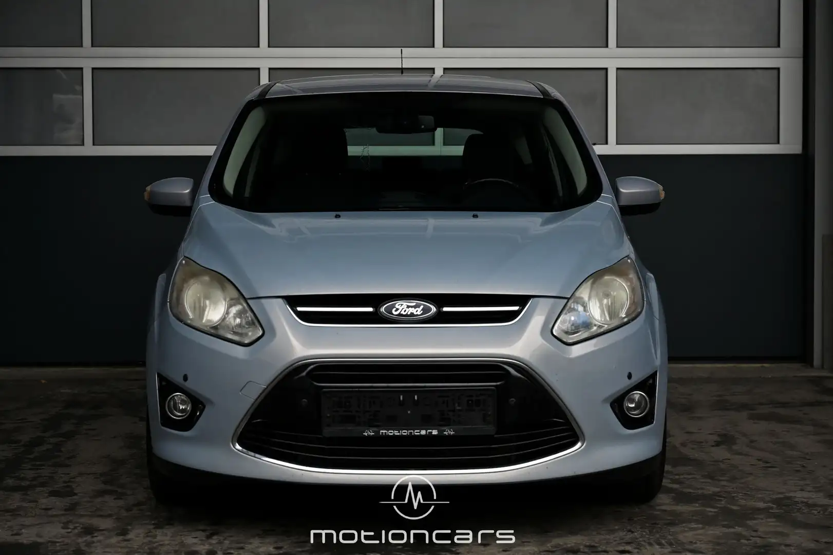 Vehicle image, number 3