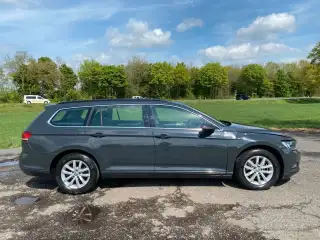 Vehicle image thumbnail, number 8