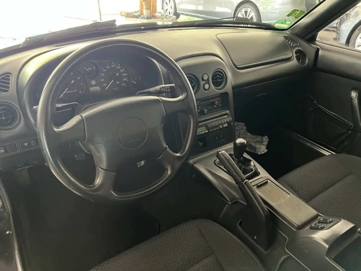 Vehicle image, number 9