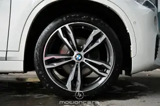 Vehicle image thumbnail, number 7