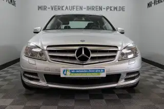 Vehicle image thumbnail, number 4