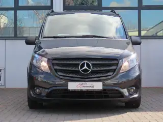 Vehicle image thumbnail, number 2