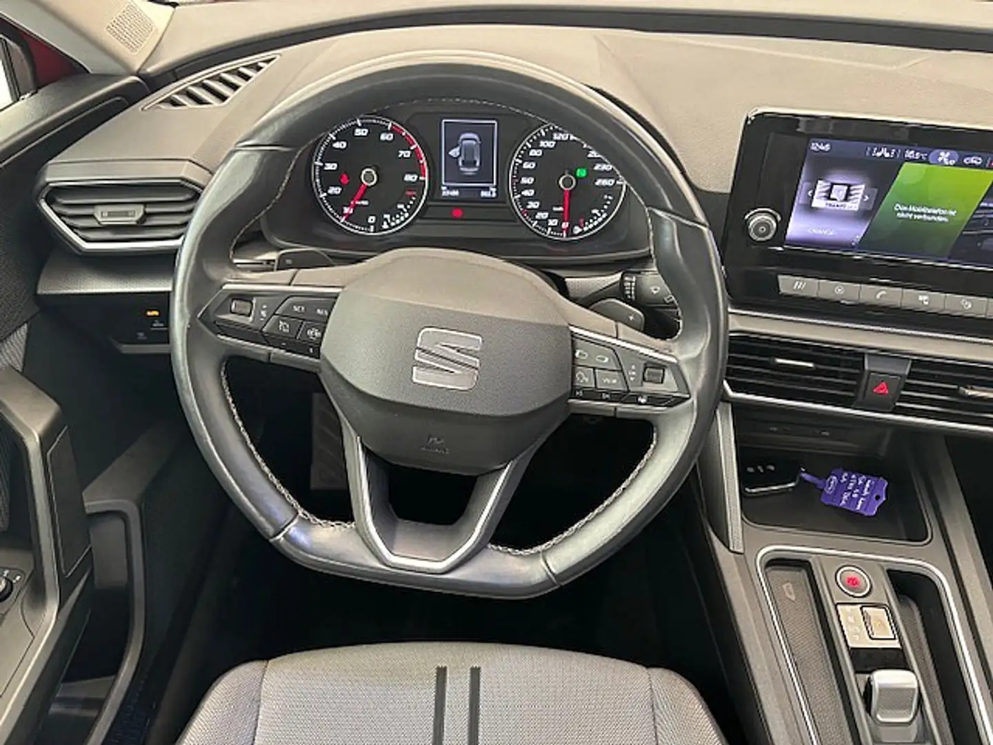 Vehicle image, number 8