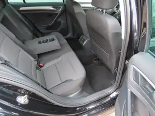 Vehicle image thumbnail, number 18