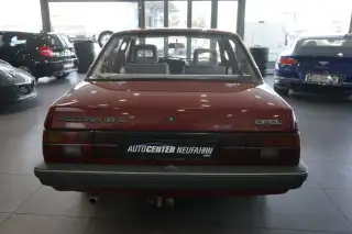 Vehicle image thumbnail, number 6