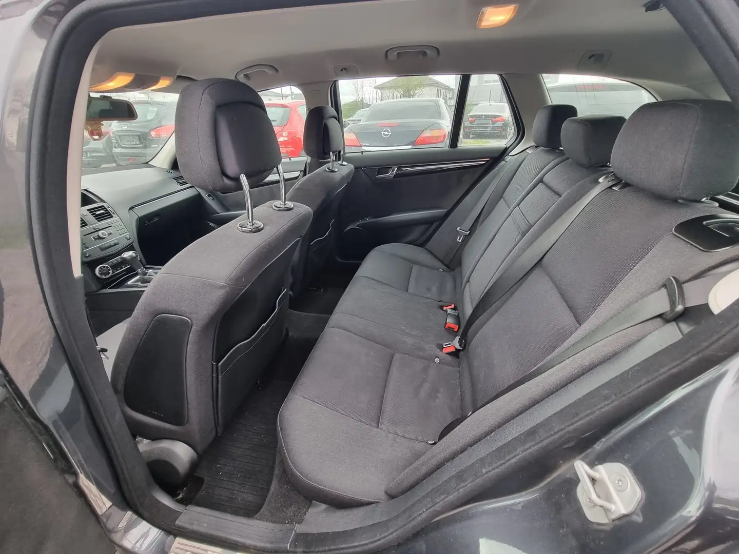 Vehicle image, number 6