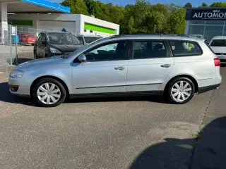 Vehicle image thumbnail, number 7