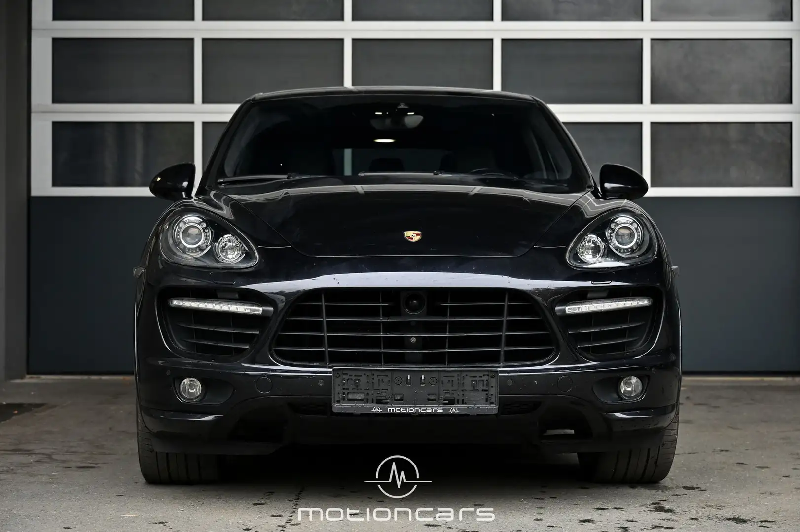 Vehicle image, number 3