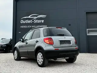 Vehicle image thumbnail, number 5
