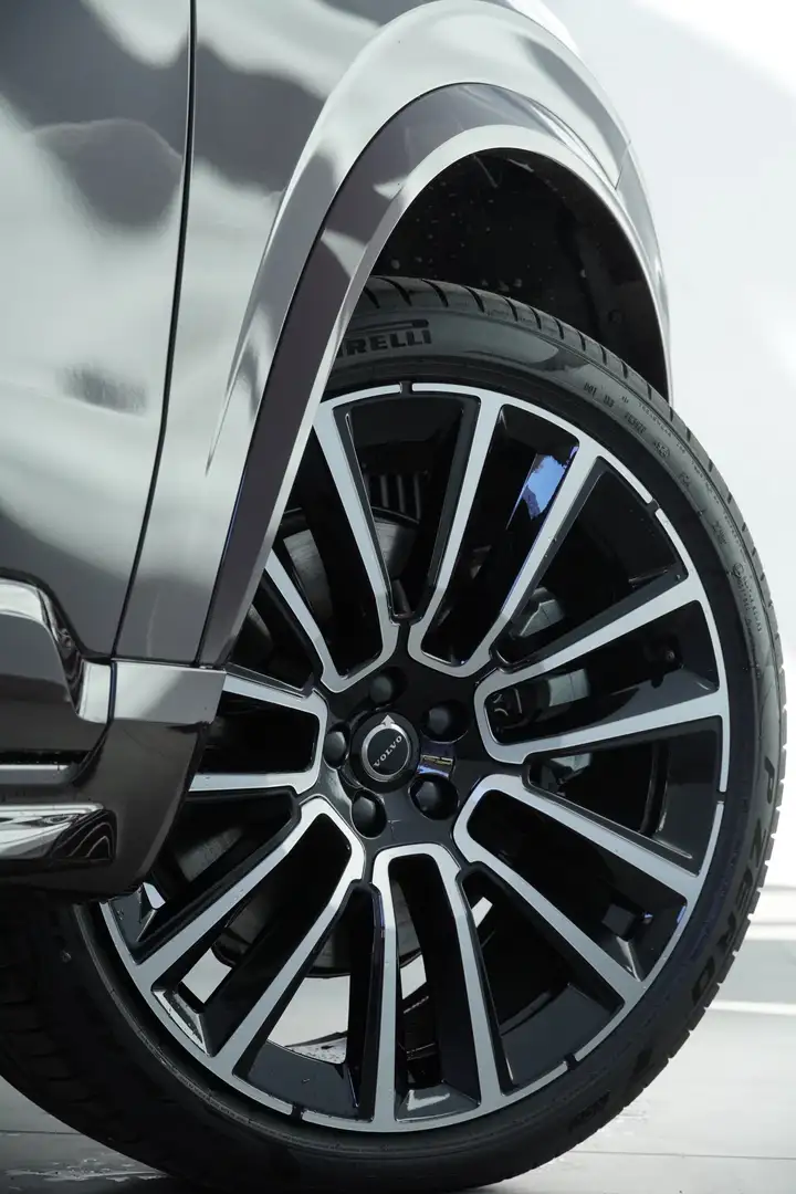 Vehicle image, number 9