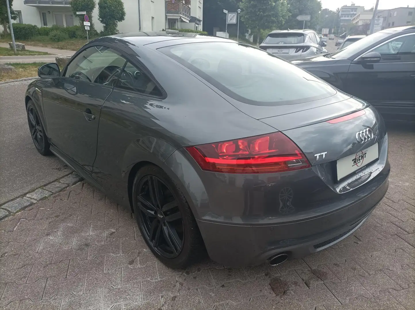 Vehicle image, number 5