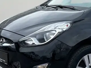 Vehicle image thumbnail, number 9