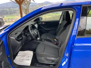 Vehicle image thumbnail, number 9
