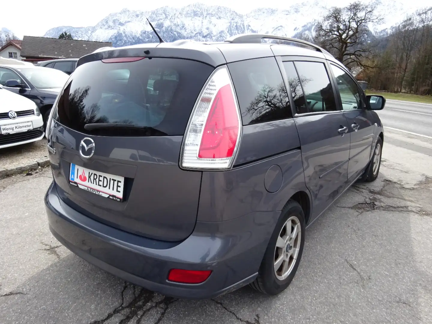 Vehicle image, number 5