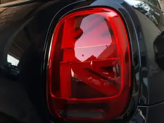 Vehicle image thumbnail, number 11