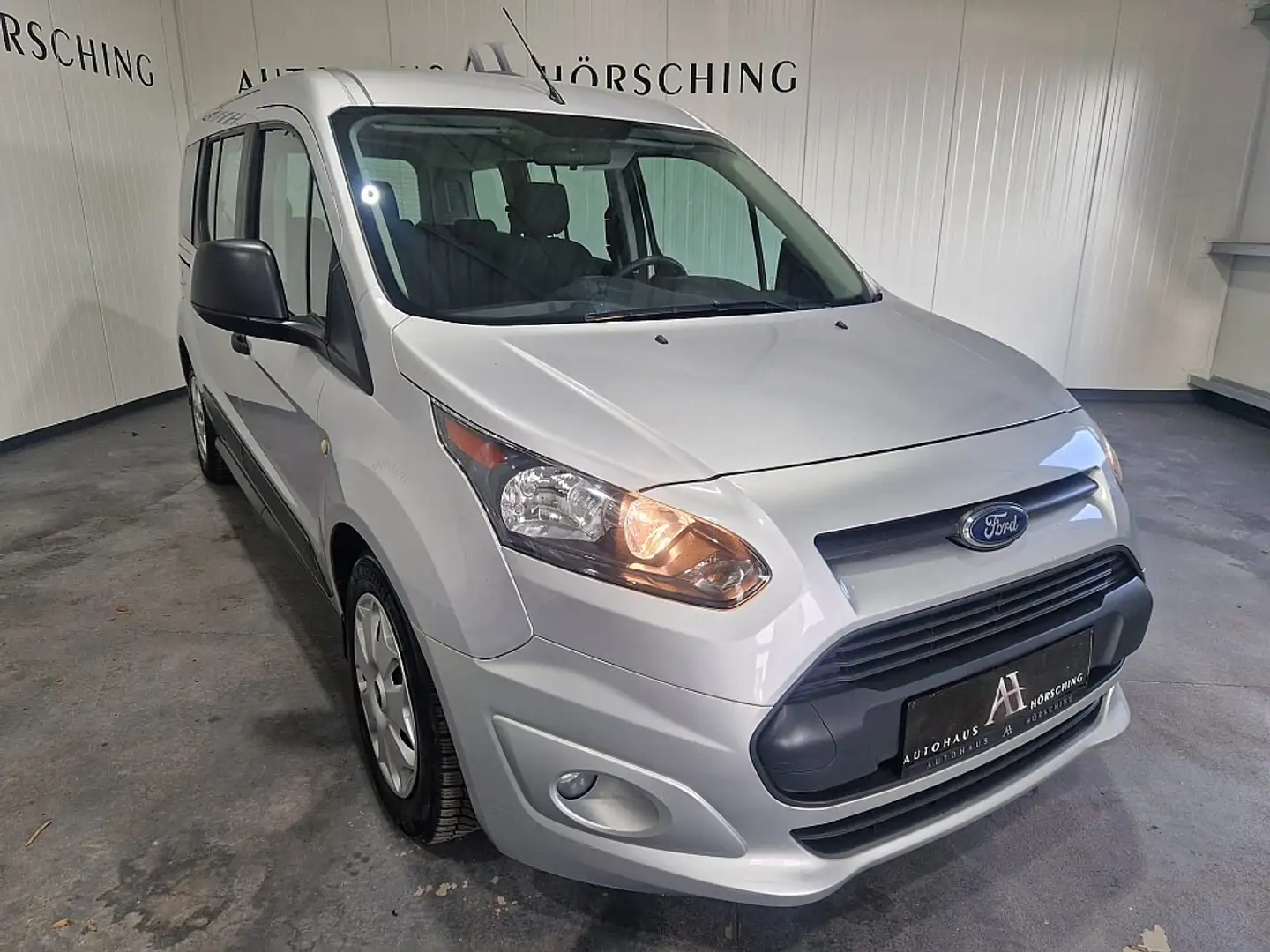 Vehicle image, number 1