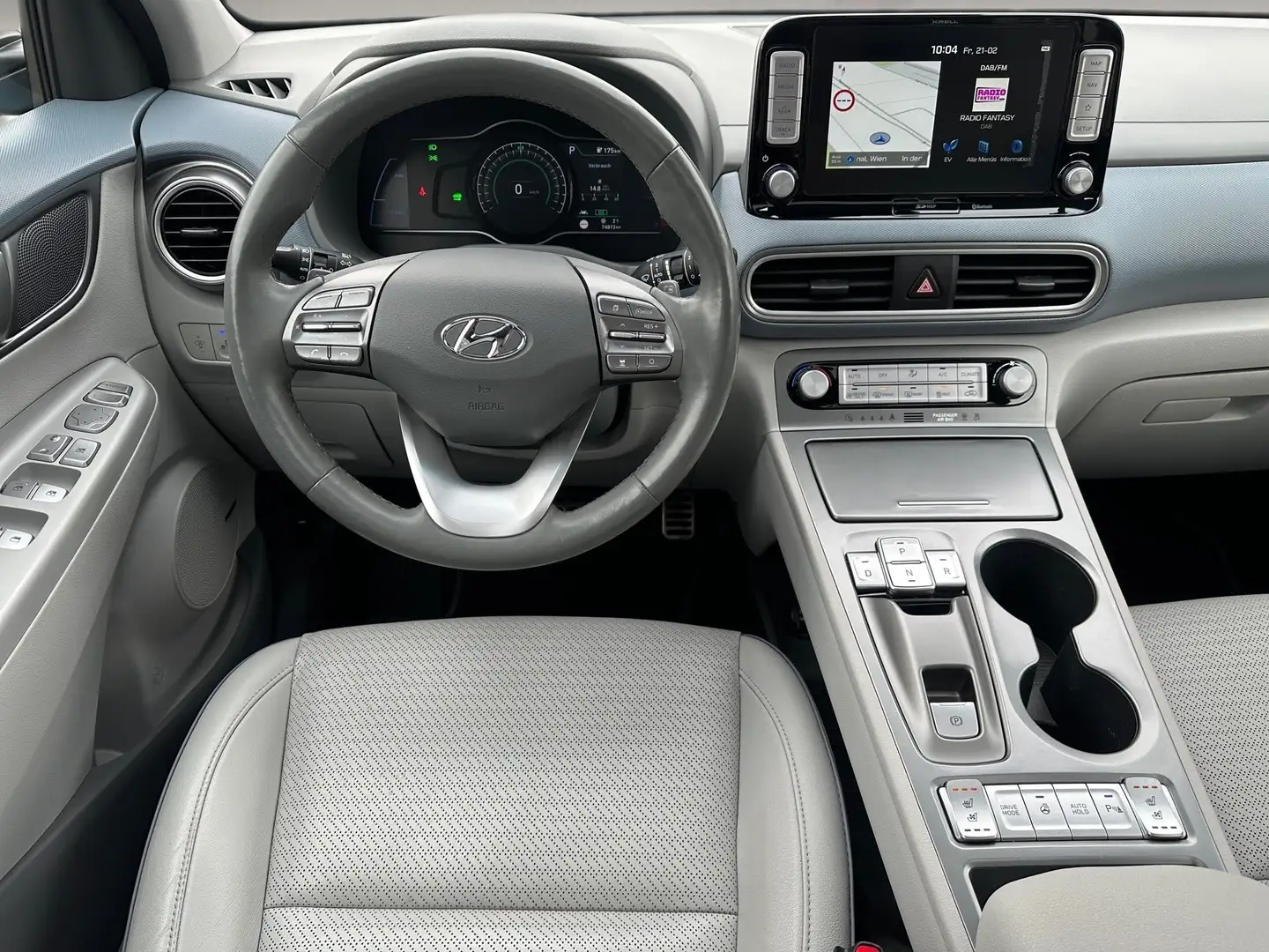 Vehicle image, number 18