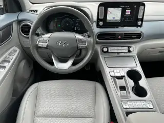 Vehicle image thumbnail, number 18