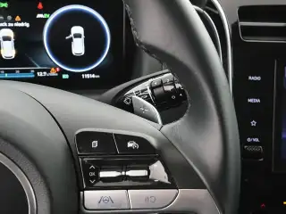 Vehicle image thumbnail, number 18