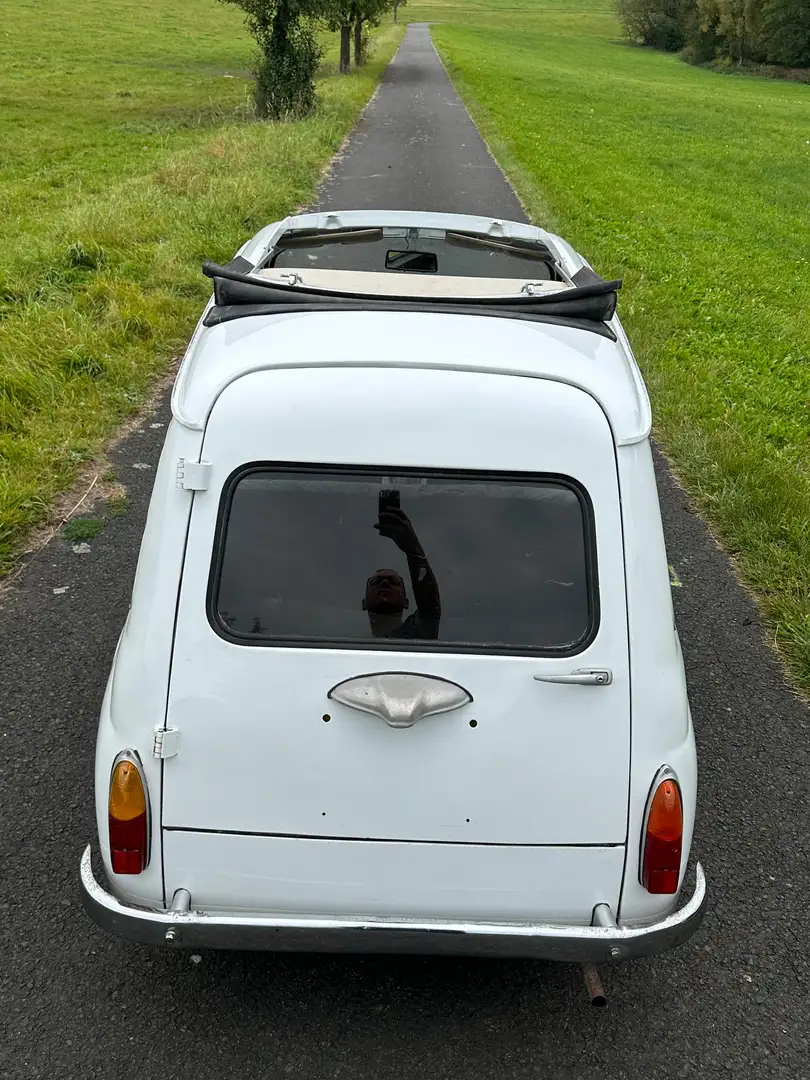 Vehicle image, number 5