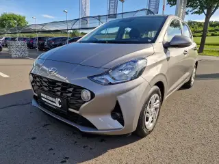 Vehicle image thumbnail, number 6