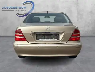 Vehicle image thumbnail, number 7