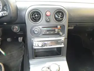 Vehicle image thumbnail, number 9