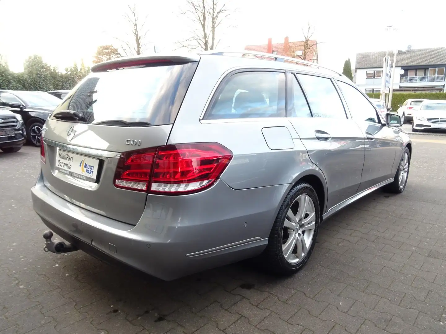 Vehicle image, number 4