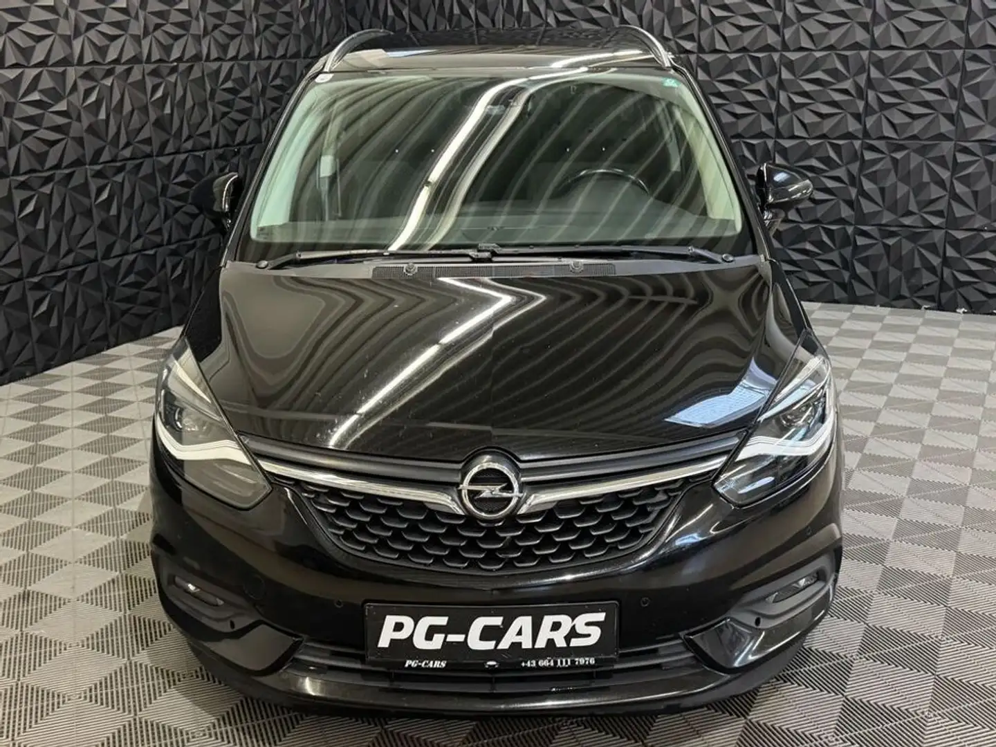 Vehicle image, number 2