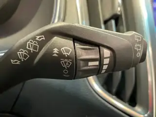 Vehicle image thumbnail, number 12