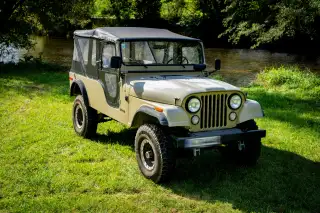 Vehicle image thumbnail, number 6