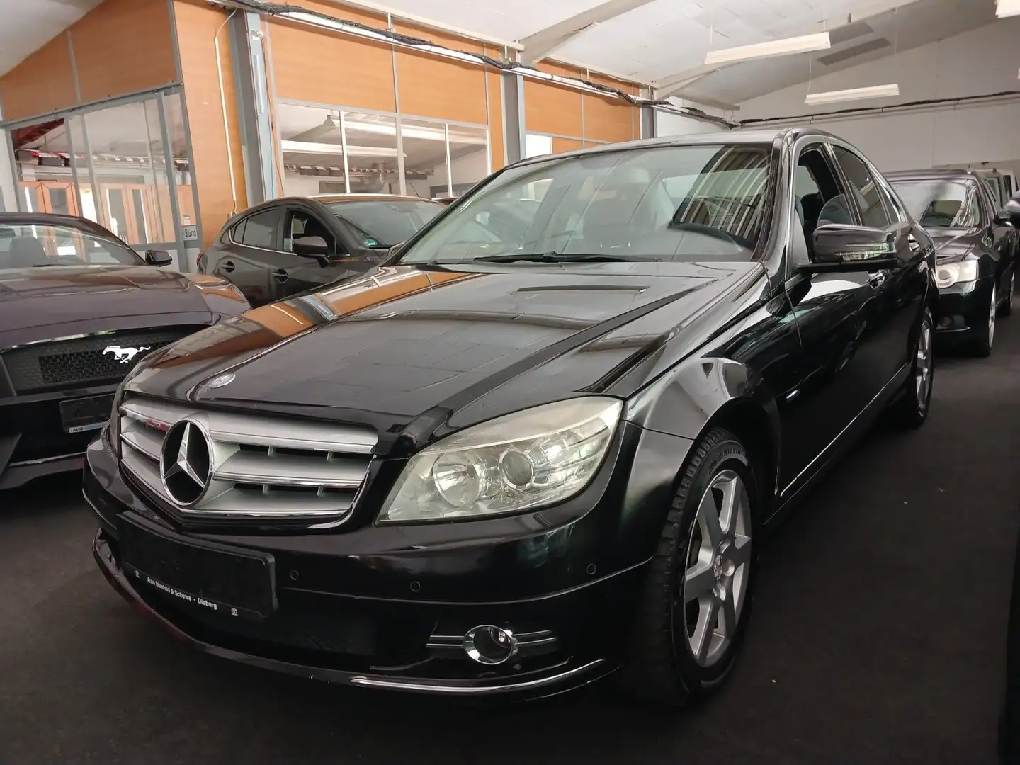 Vehicle image, number 1