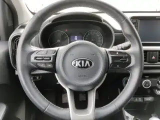 Vehicle image thumbnail, number 12
