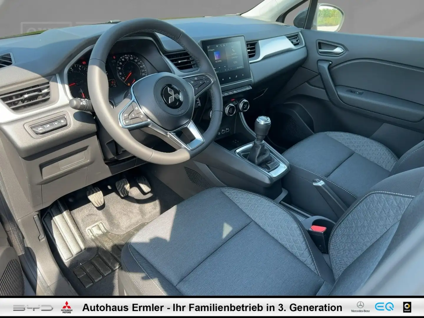 Vehicle image, number 9
