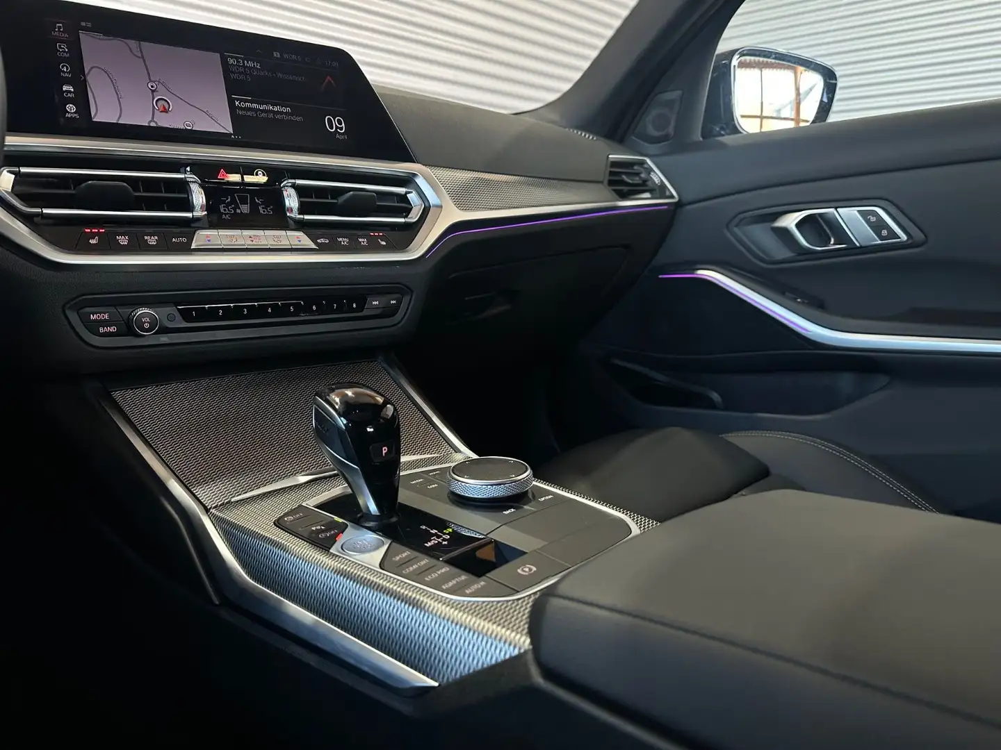 Vehicle image, number 18