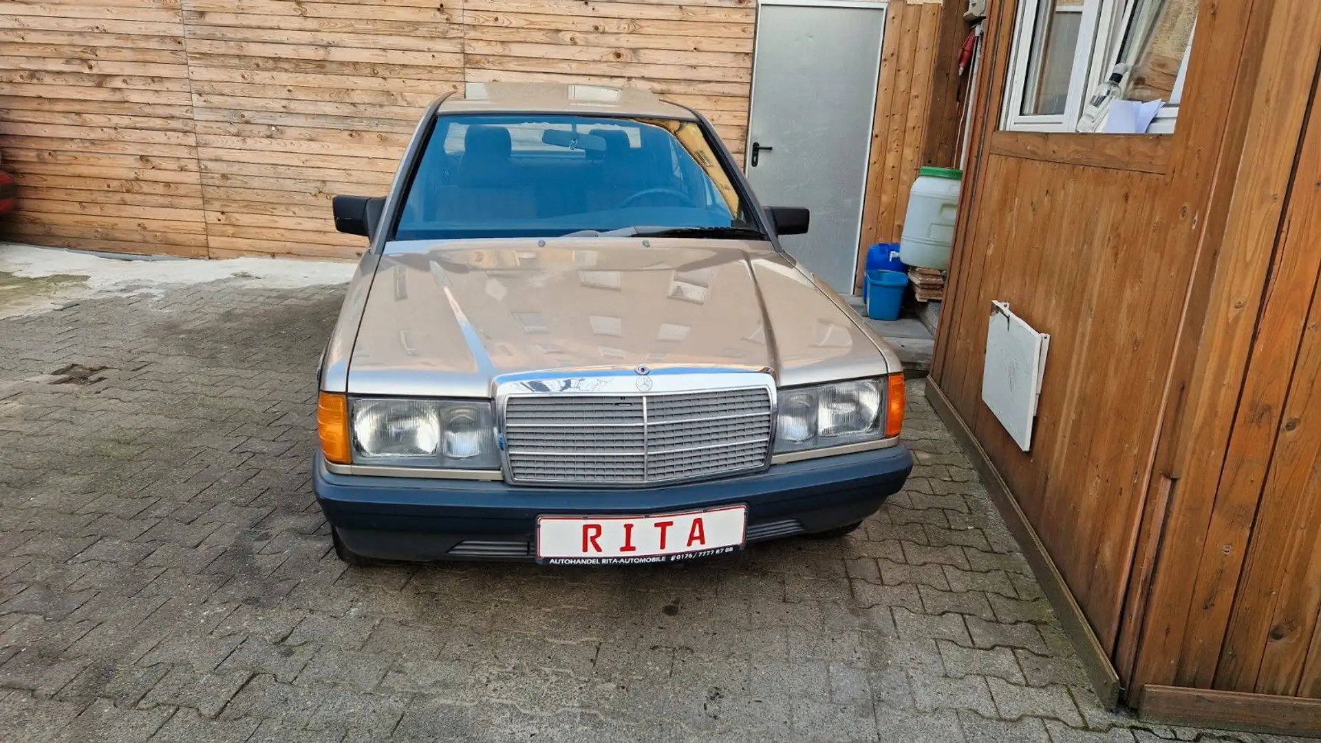 Vehicle image, number 1